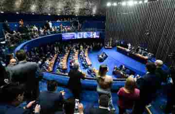  Senado reduz prazo de inelegibilidade previsto na Lei da Ficha Limpa 